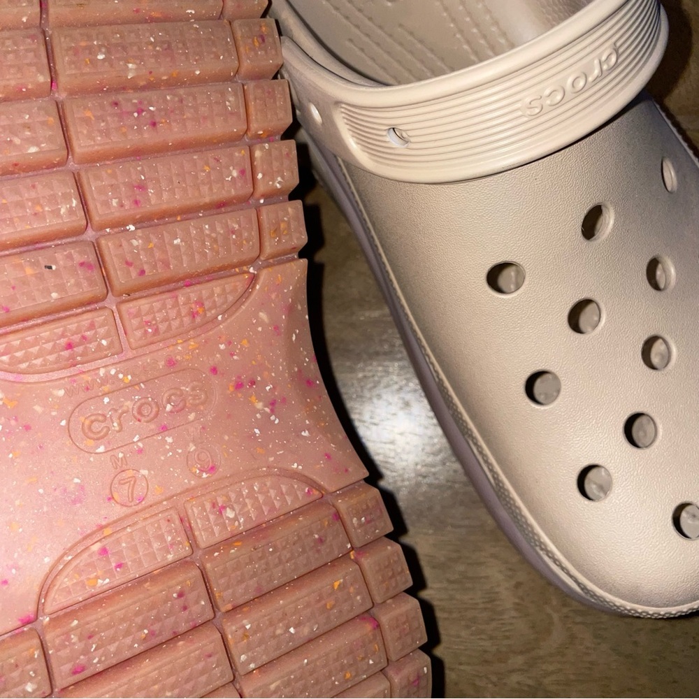 Crocs Mega Crush Clog 'Chai Multi' - Picture 8 of 11